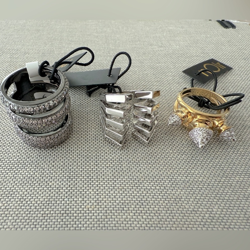3 Rings nOir Jewelry Gold, gunmetal and Silver Statement Rings!